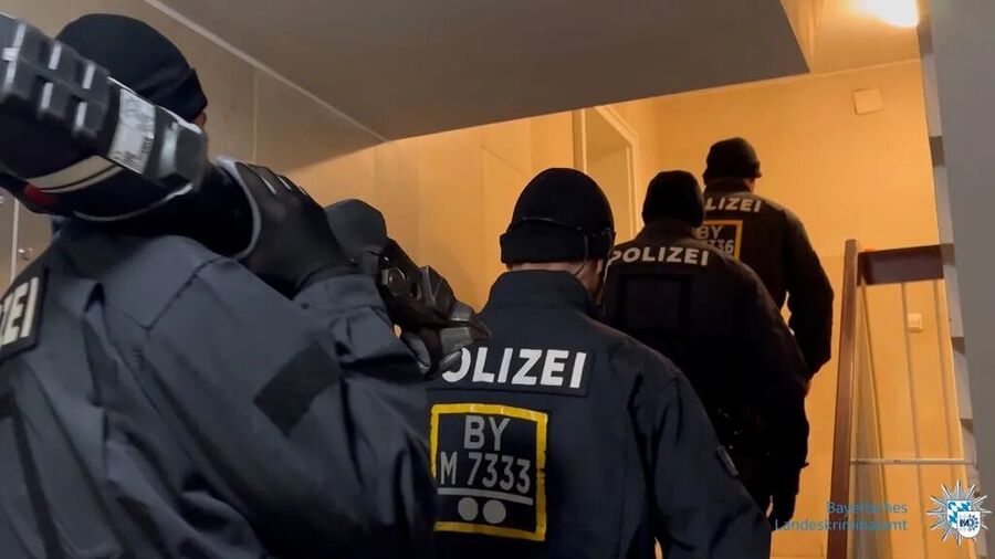 Bavarska policija provodi raciju