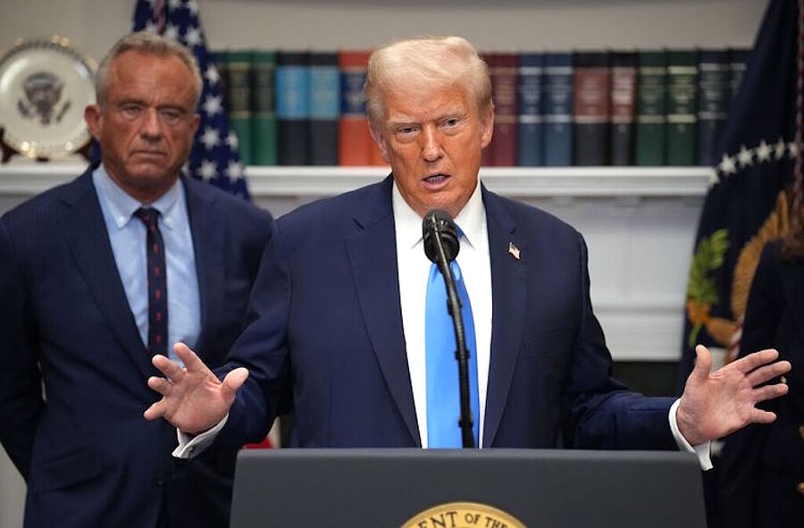 Klikni za povećanje trump kennedy vaccine autism