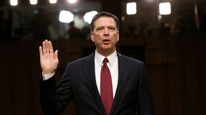 Klikni za povećanje James Comey