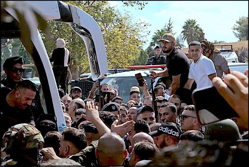 Ofer prisoners free