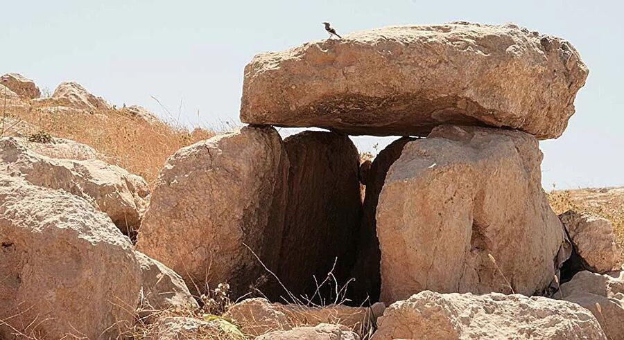 dolmen