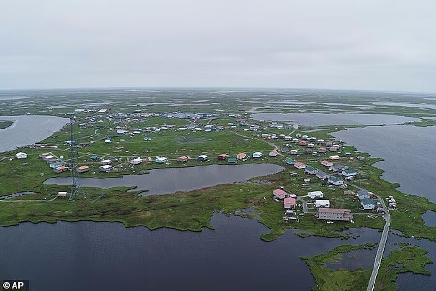 Klikni za povećanje Kipnuk before typhoon alaska aleutians