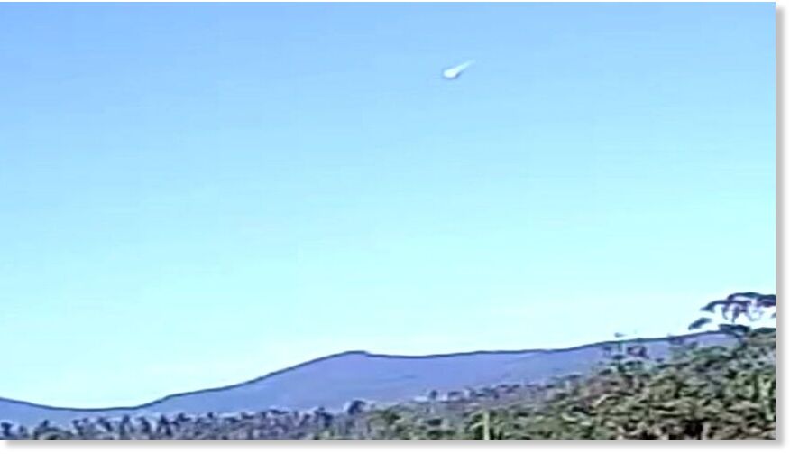 A suspected meteor lit up Gippsland on Sunday afternoon.