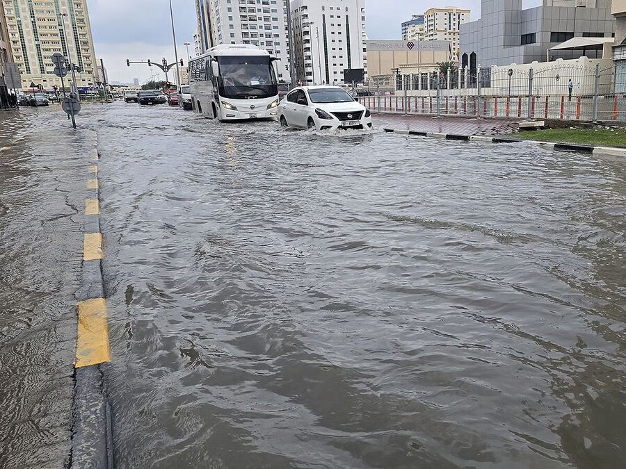 dubai poplave