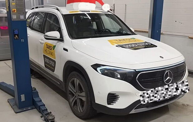 Klikni za povećanje Mercedes EQB