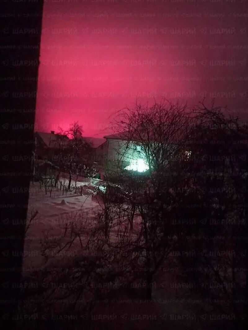 Klikni za povećanje glowing sky lvov oreshnik strike