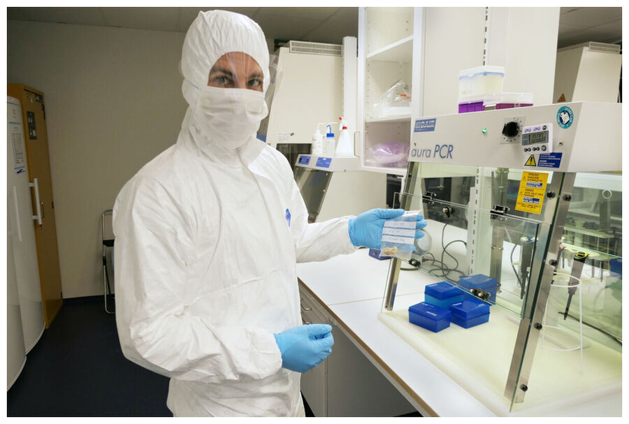 Klikni za povećanje Lab in Uni