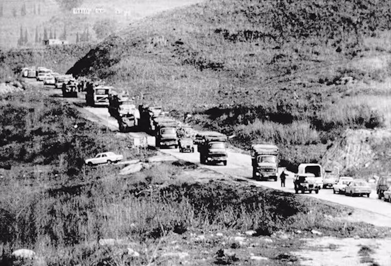 Klikni za povećanje israel occupation lebanon convoy 1985
