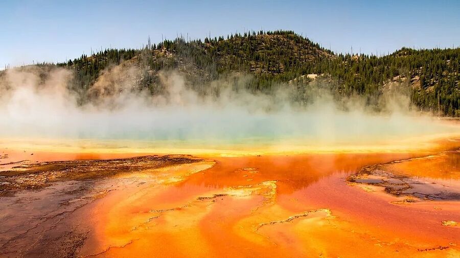 yellowstone caldera volcano