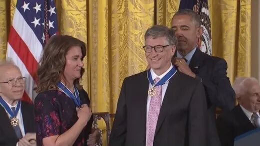 Klikni za povećanje gates award