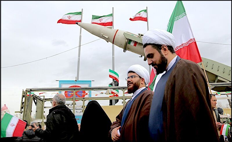Iran missiles • Azadi Square commemoration