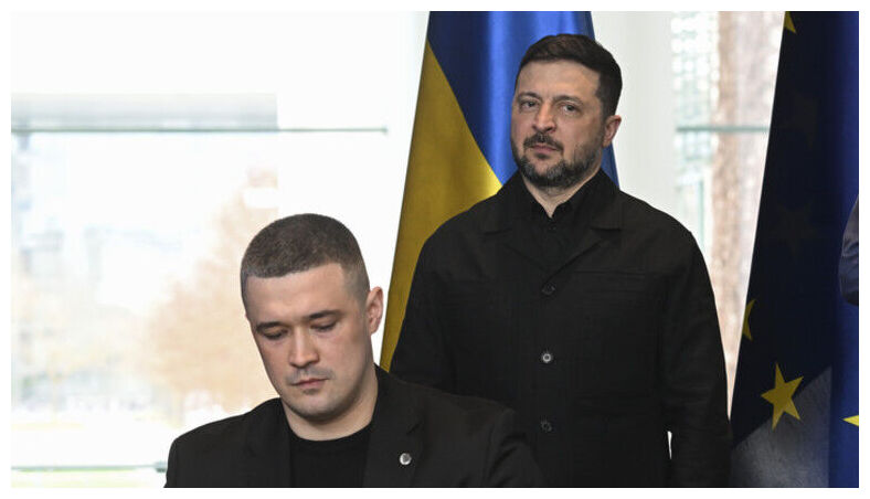 Klikni za povećanje Coke Addict and Fedorov
