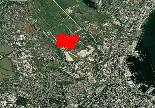 Klikni za povećanje russia bomb odessa port facility fire anomaly